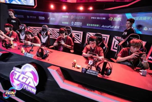 球迷的聚光 球迷的聚光